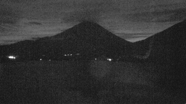 2025年10月19日04時06分
