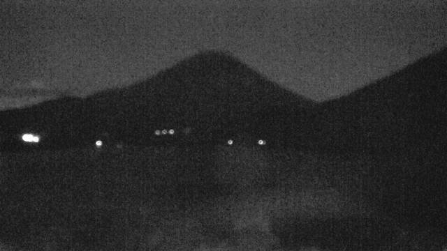 2025年10月27日19時55分