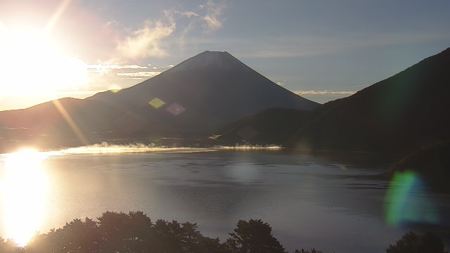 2025年11月01日06時35分