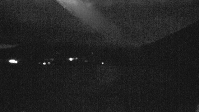 2025年12月16日04時45分