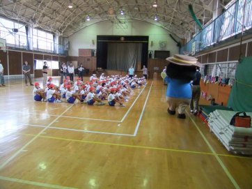 もーん父さん西嶋小学校でご挨拶