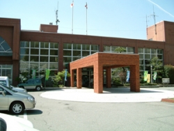 身延町役場 本庁舎