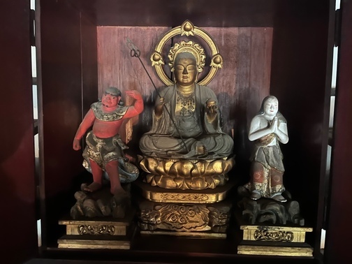 【町指定文化財】延命地蔵菩薩坐像の画像