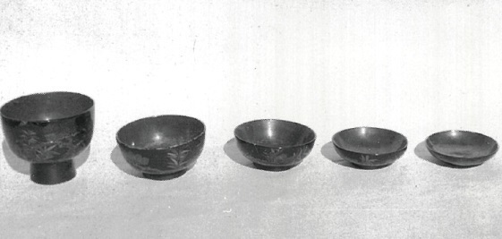 【町指定文化財】穴山信友夫人使用の椀の画像