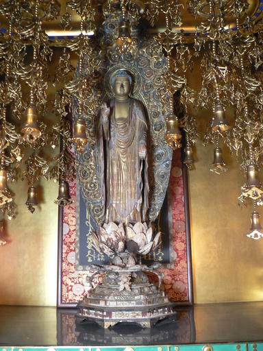 【町指定文化財】久遠寺釈迦如来立像の画像