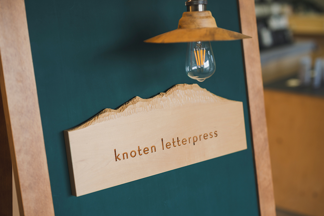 クノーテン レタープレスのロゴ