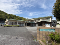 中富すこやかセンター外観